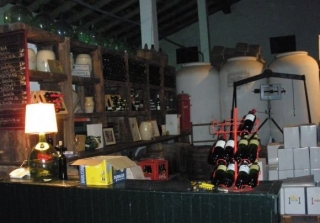 Tienda de bodegas Rivero